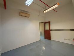 Yi Xiu Factory Building (D14), Factory #537067171